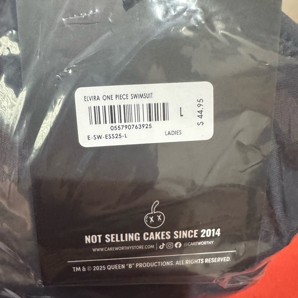 NWT Cakeworthy Elvira one-piece swimsuit sizes S,M,L,XL,3X,4X - Picture 8 of 11